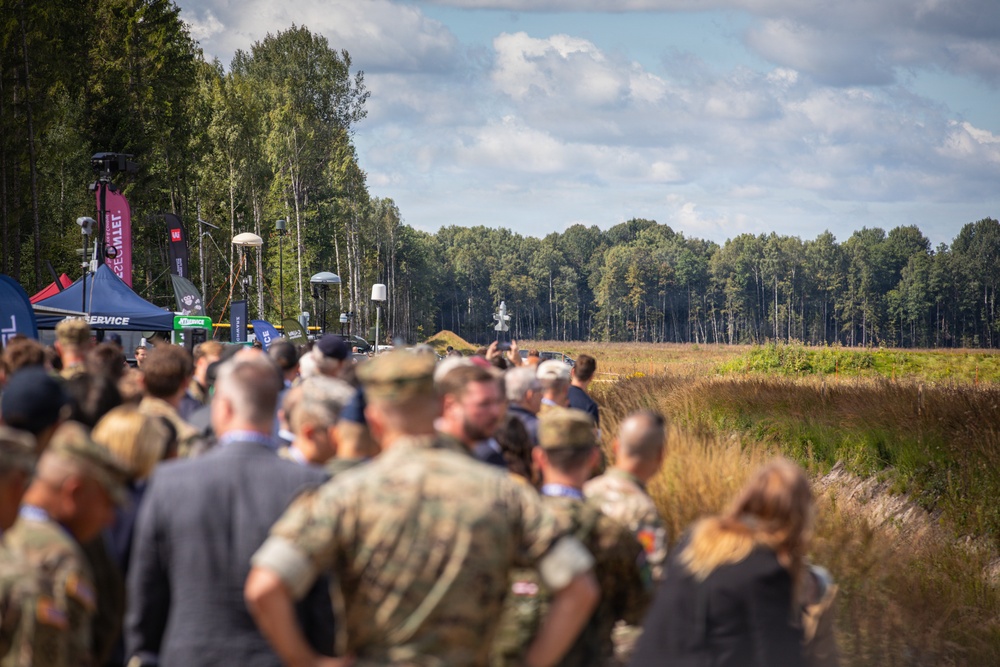 NATO and Ukrainian Troops Link Sensors and Shooters to Test Networked Counter-Drone Defense in Baltic Trust
