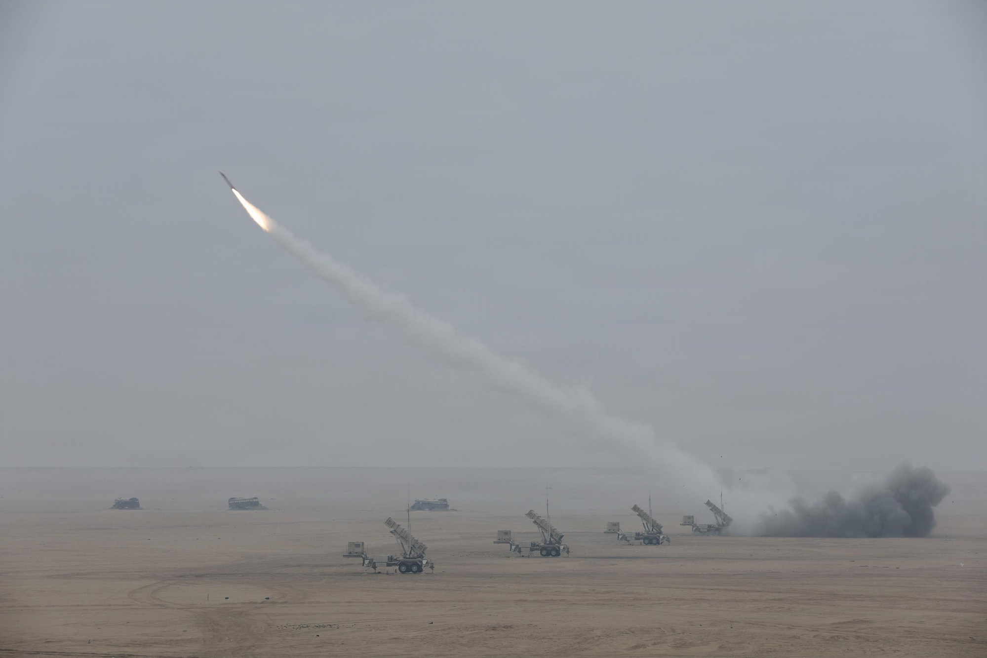 Iran's Drone and Missile Barrage Hits Bahrain, Jordan and Kuwait as CENTCOM Strikes IRGC Targets