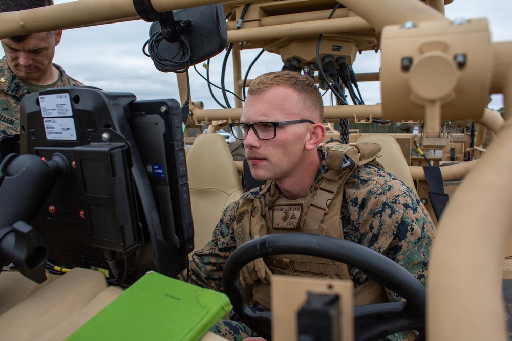 Marines Buy Epirus's HAVOC: An $11M Award Turns the ExDECS Microwave Prototype Into an Autonomy-Ready Swarm-Killer