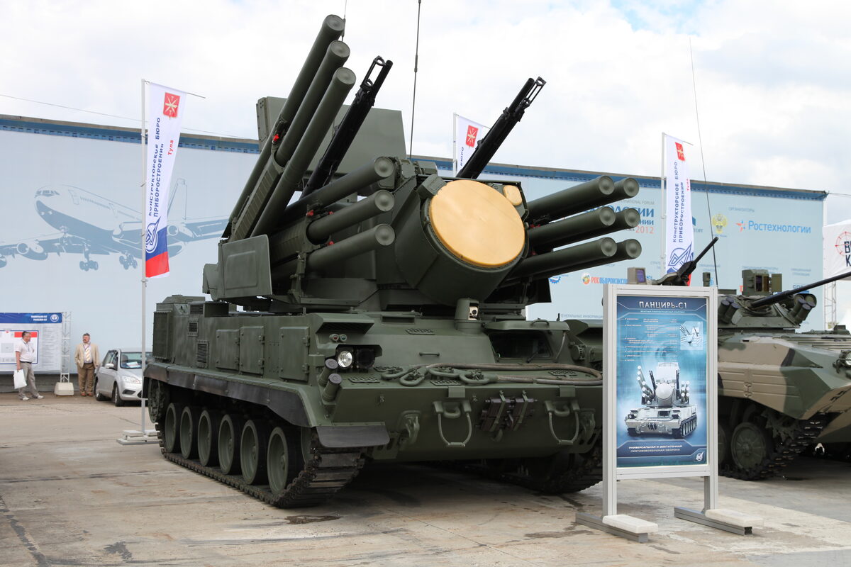 Rooftop SAMs and Seven New Towers: Moscow's Pantsir-SMD-E Drone Cordon