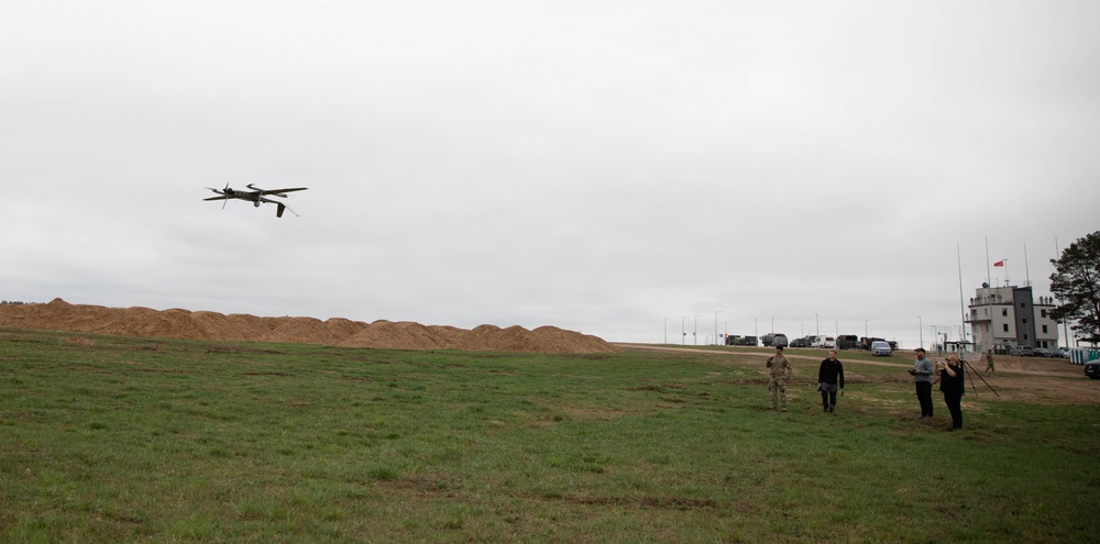 NATO's 'Block, Blunt, Break' Theory of Victory Leans on Drone Mass, and Two Retired Heavyweights Want '32 Ukraines'