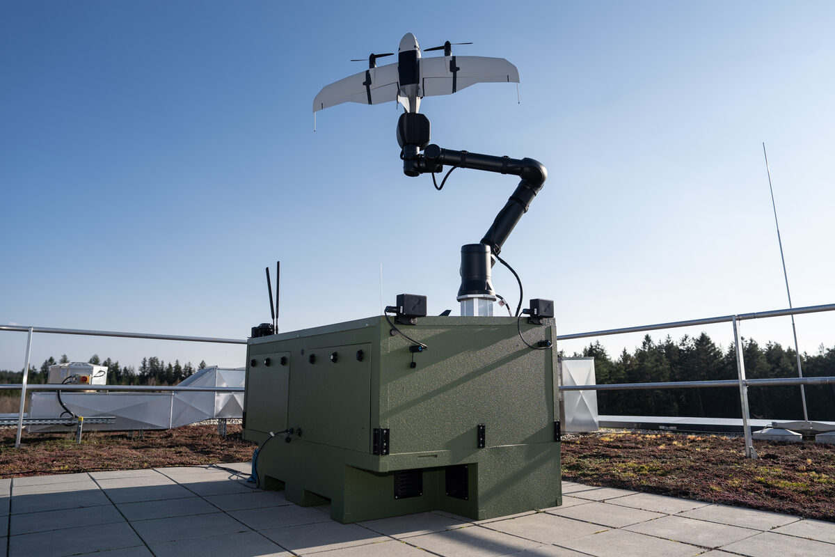 Quantum Systems' Battery-Powered Apex Recordhunter Hits 777 km/h, a Speed Aimed at Russia's Jet-Powered Geran Drones