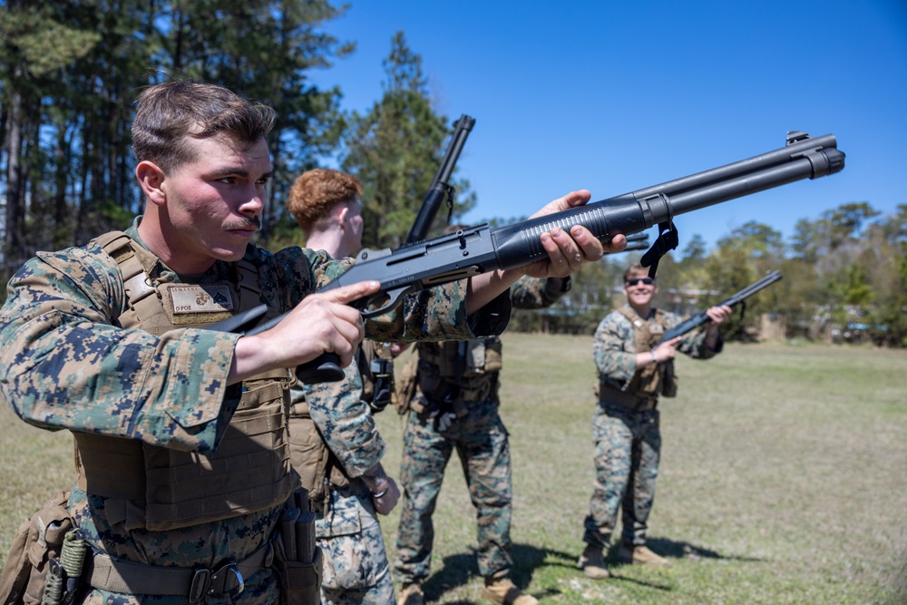 Shotguns Go to War Against FPV Drones as Ammo Makers Race to Arm Dismounted Troops